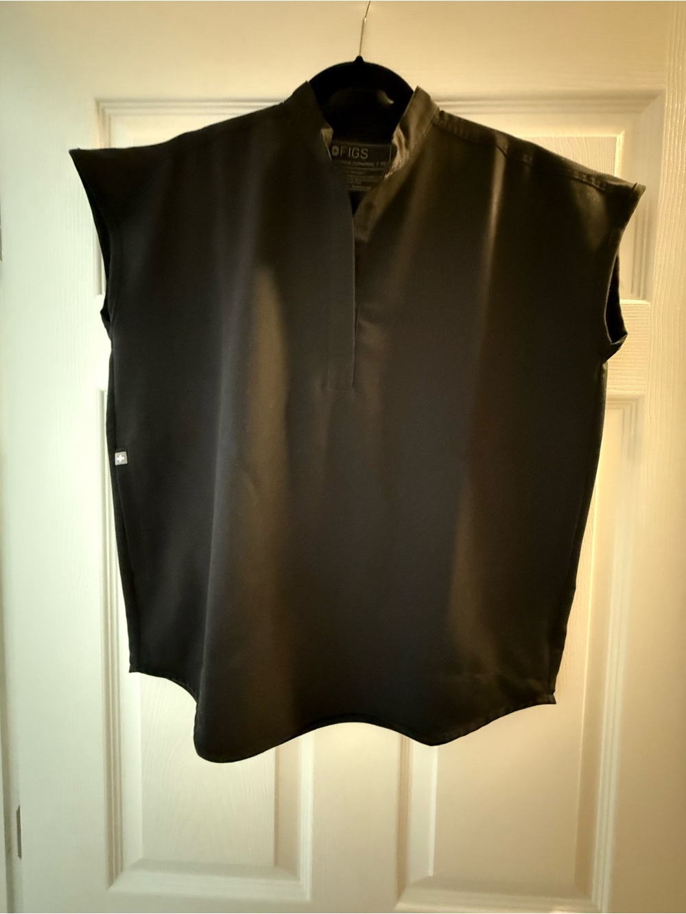 Figs Rafaela Oversized Black Technical Collection Scrub Top